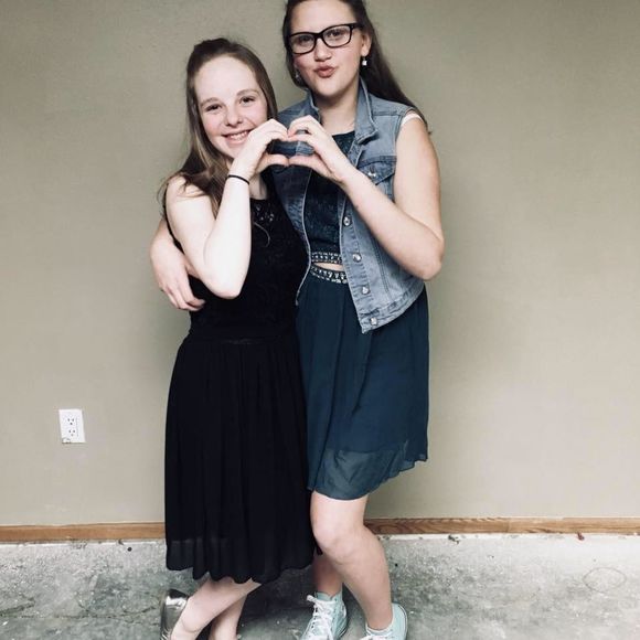 Meet your Posher, Alice - Picture 1 of 1